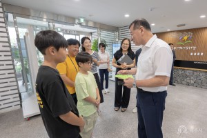 2024년 8월 3일 환경매직쇼 Magic으로 Green세상 공연 [기적의 도서관]
